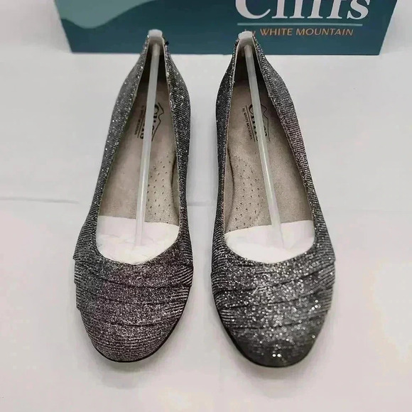 NWT Cliffs by White Mountain Women's Clara Glitter Ballet Flats Pewter Size 7 - Picture 3 of 11